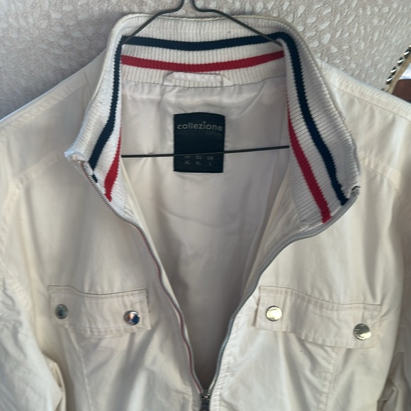 White Men’s Sports Jacket - Picture 2 of 7